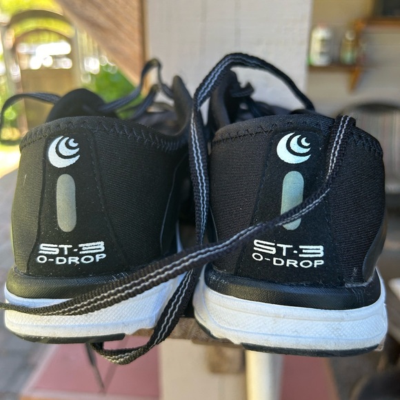 Top ST-3 minimalist running shoe. 0-drop. Insole support  Sz 9.5. Lightweight - Picture 3 of 6